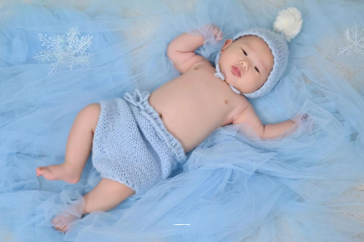 巴音郭楞宝宝睡觉淌汗